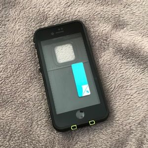 iPhone 8 FRE LifeProof case 💚